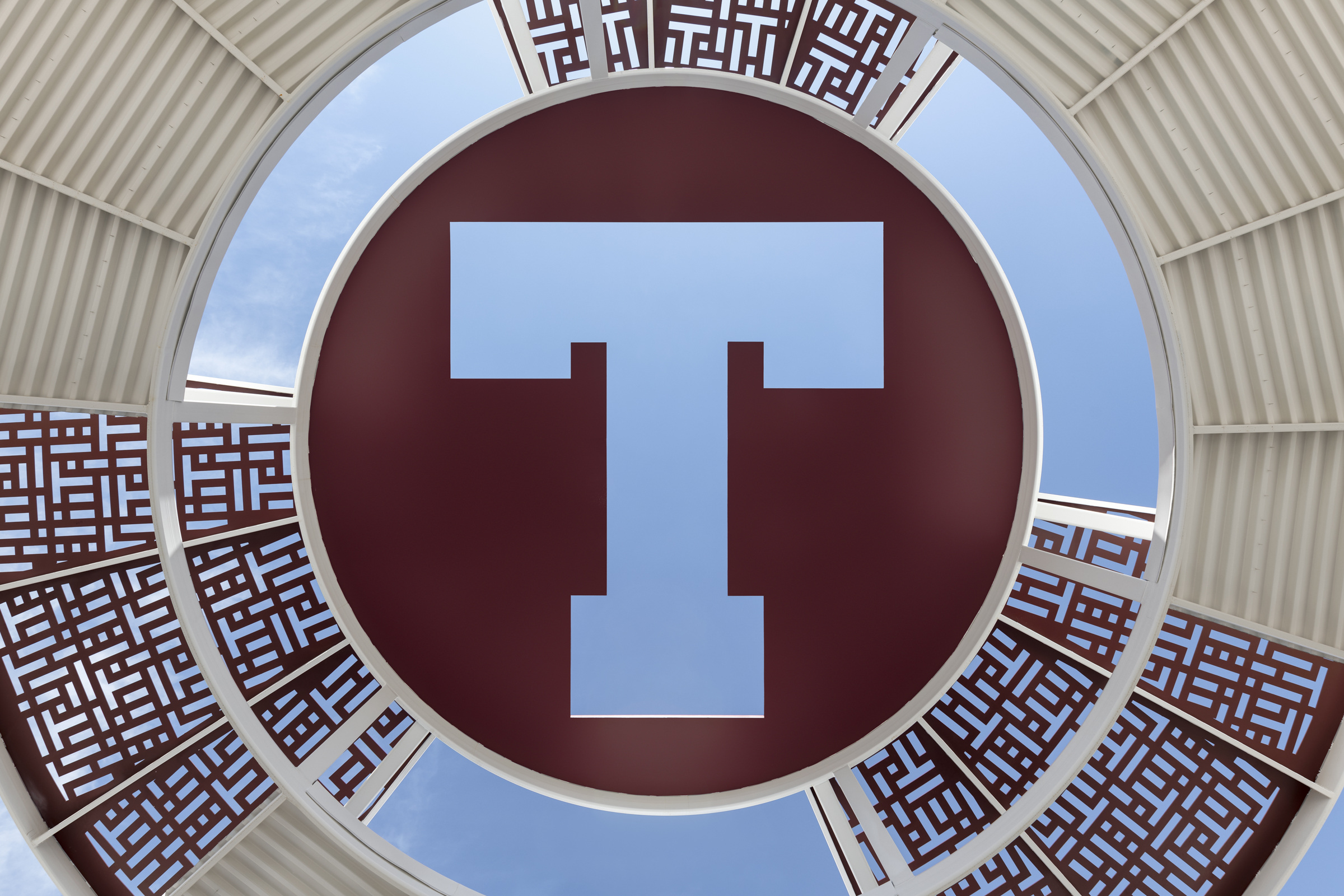 Tolleson Union High School Wolver Den RYTAN CONSTRUCTION